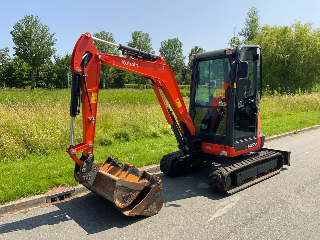 Kubota U27-4 - Mini excavator: picture 1 Kubota U27-4 - Mini excavator: picture 1