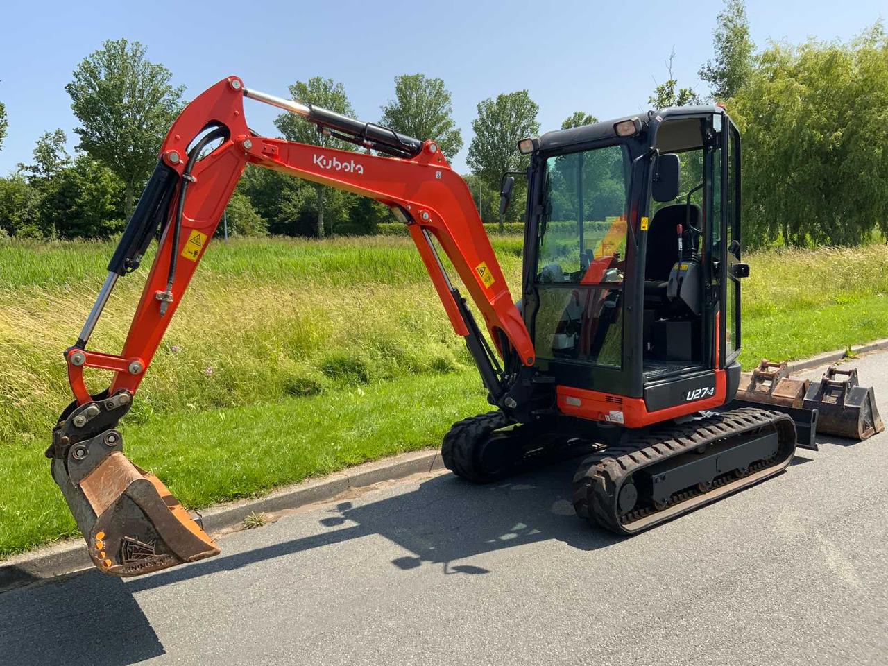 Kubota U27-4 - Mini excavator: picture 2 Kubota U27-4 - Mini excavator: picture 2