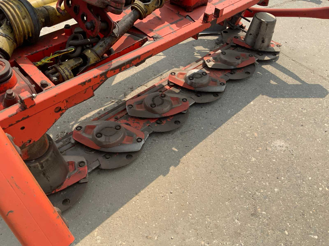 Kuhn - Flail mower/ Mulcher: picture 3 Kuhn - Flail mower/ Mulcher: picture 3