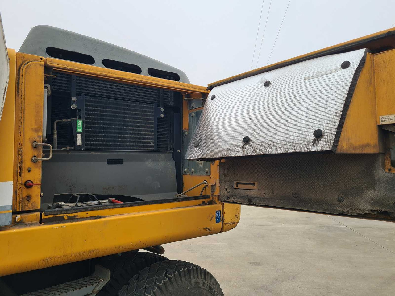 Wheel excavator LIEBHERR - A900C - WHEELED EXCAVATOR - 2006: picture 14