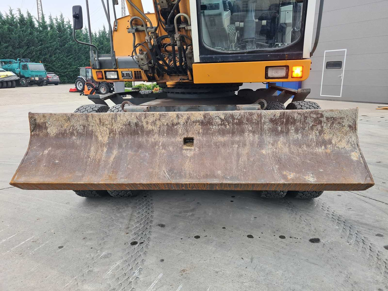 Wheel excavator LIEBHERR - A900C - WHEELED EXCAVATOR - 2006: picture 9