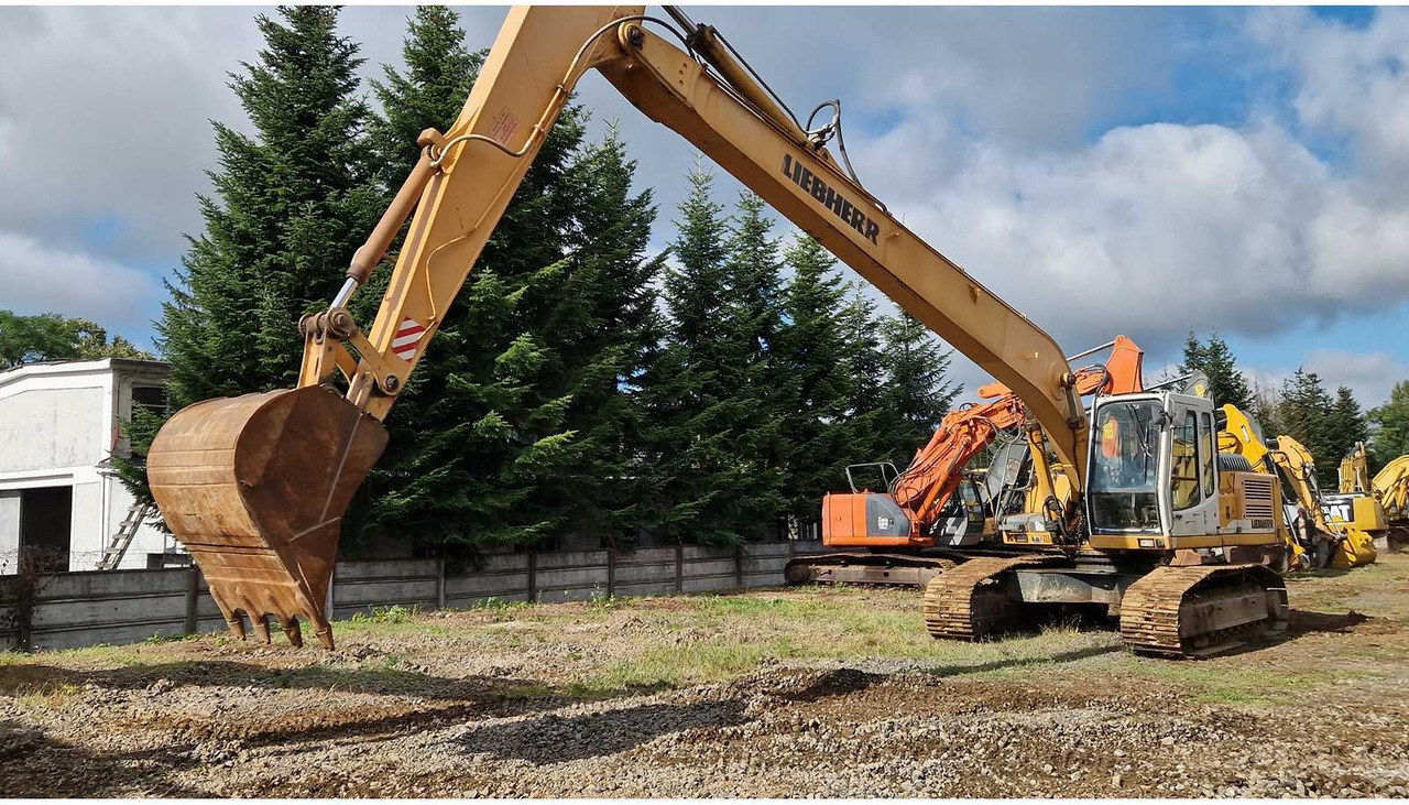 LIEBHERR R924B - Crawler excavator: picture 4 LIEBHERR R924B - Crawler excavator: picture 4