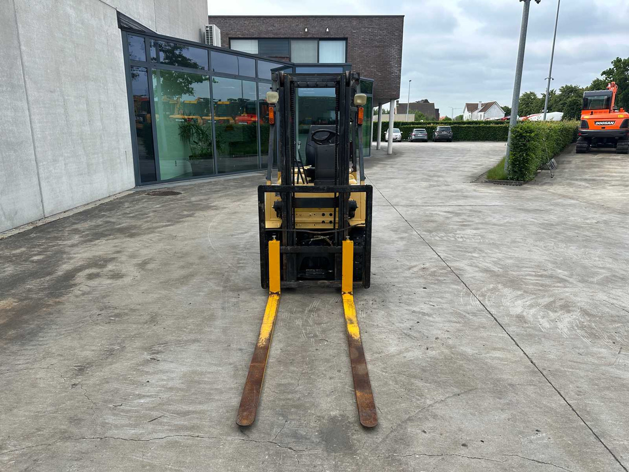 MITSUBISHI - 2000 - FG15 - FORKLIFT TRUCK - Forklift: picture 2 MITSUBISHI - 2000 - FG15 - FORKLIFT TRUCK - Forklift: picture 2