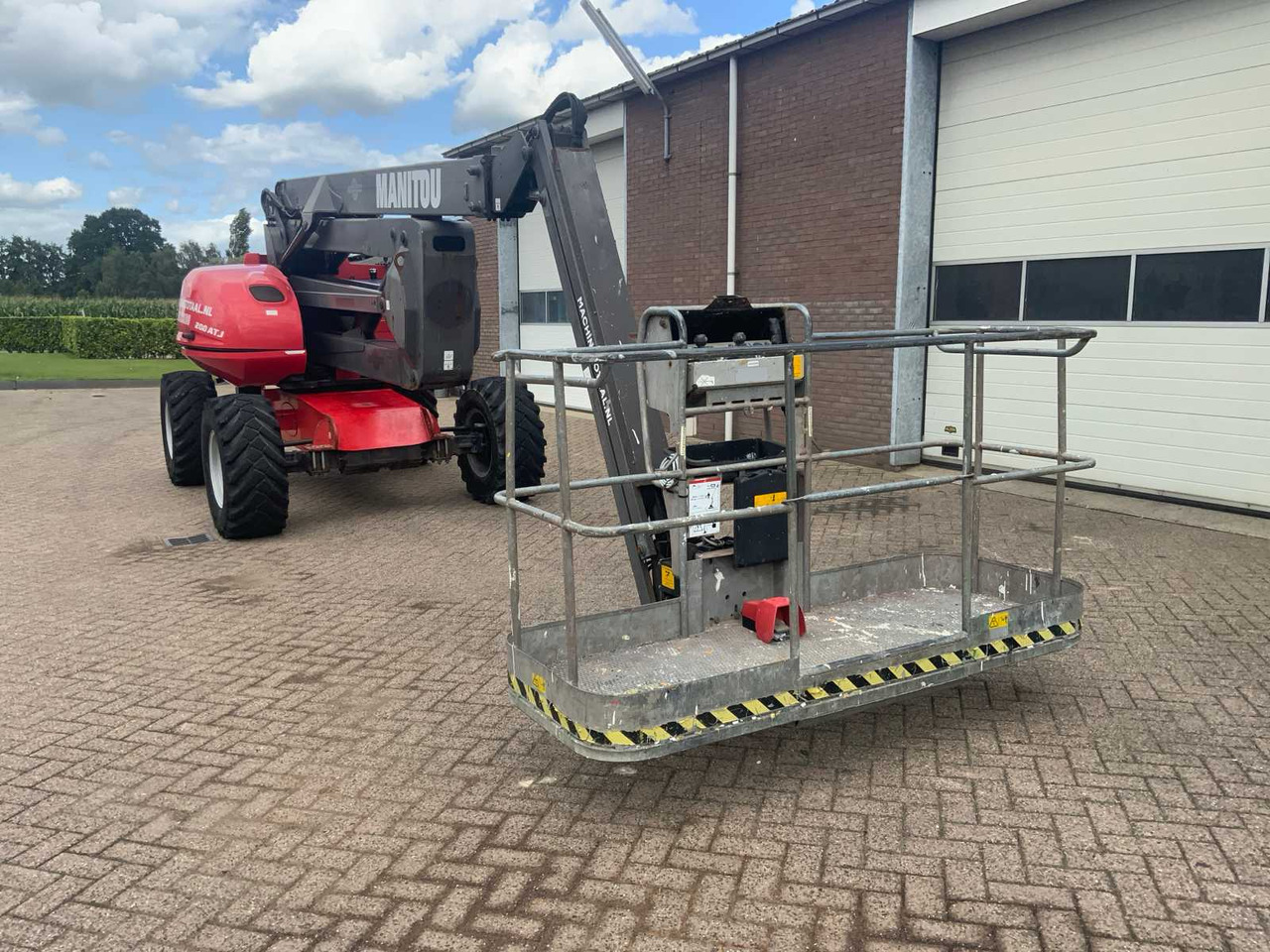 Manitou 200ATJ - Aerial platform: picture 2 Manitou 200ATJ - Aerial platform: picture 2