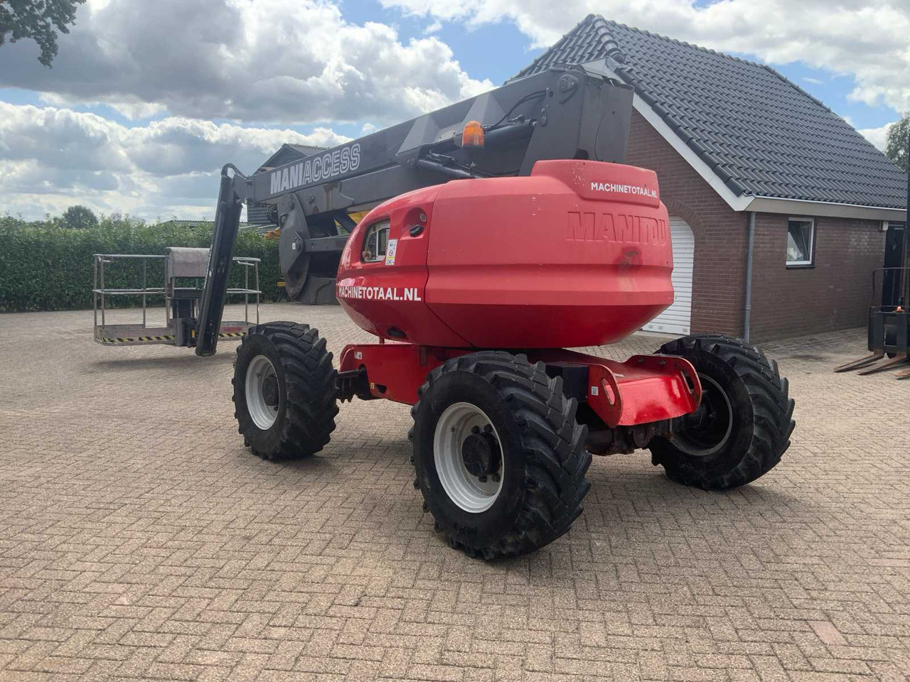 Manitou 200ATJ - Aerial platform: picture 5 Manitou 200ATJ - Aerial platform: picture 5