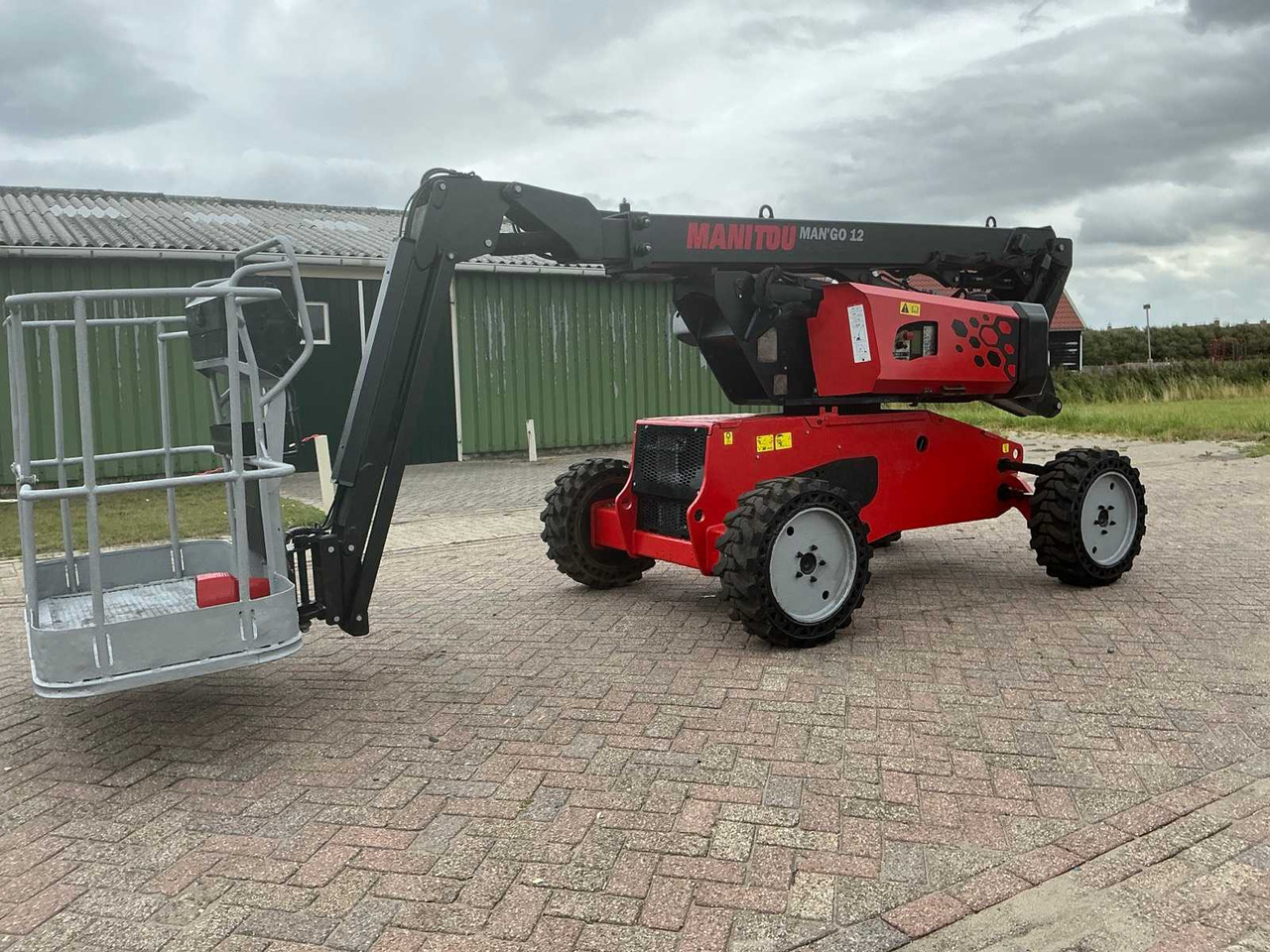 Manitou Mango 12 - Aerial platform: picture 2 Manitou Mango 12 - Aerial platform: picture 2