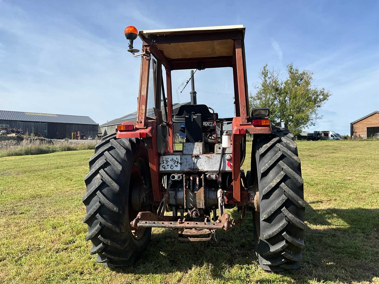 Massey Ferguson 1080 - Farm tractor: picture 4 Massey Ferguson 1080 - Farm tractor: picture 4