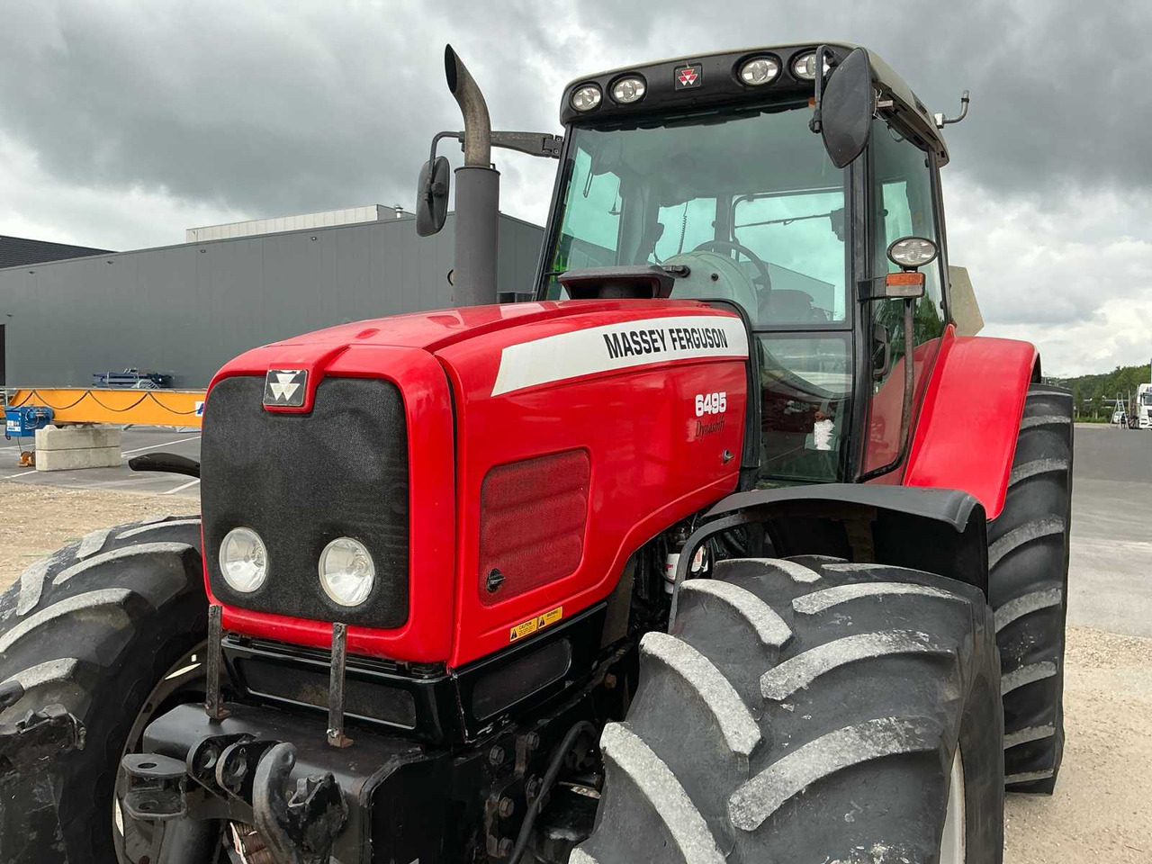 Farm tractor Massey Ferguson 6495 Dynashift: picture 10