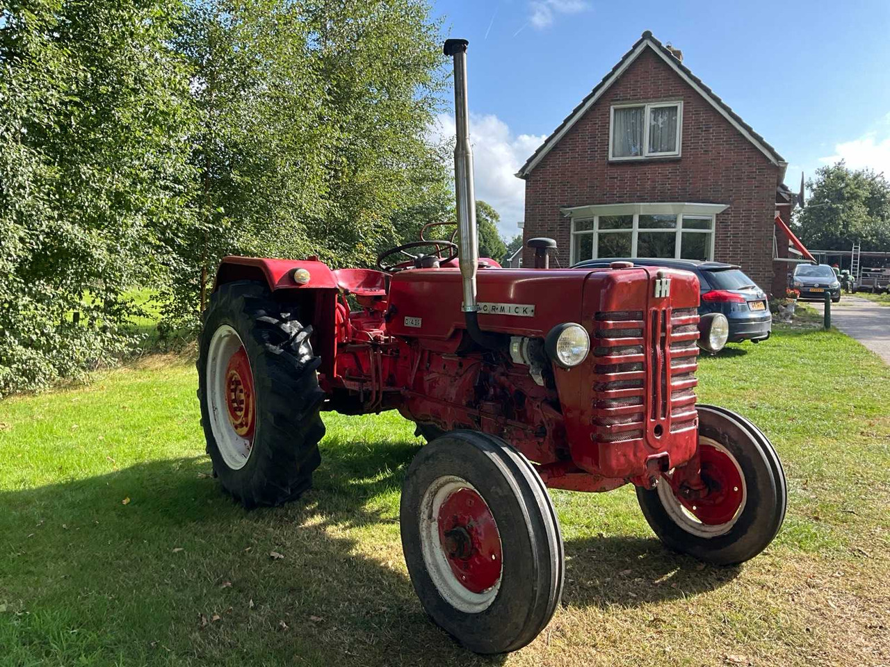McCormick D-439 - Farm tractor: picture 4 McCormick D-439 - Farm tractor: picture 4