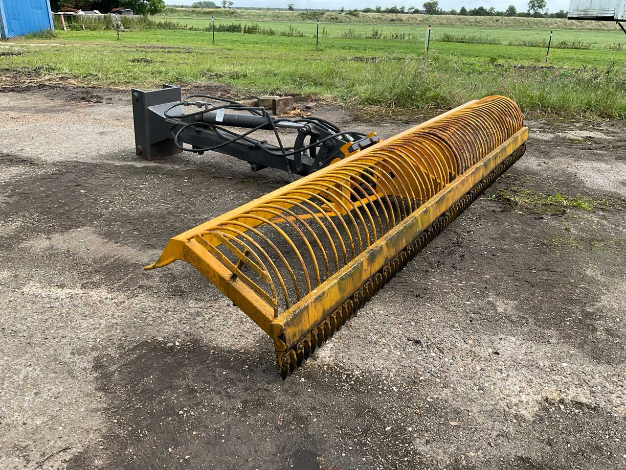 Mower bucket with extension boom - Flail mower/ Mulcher: picture 1 Mower bucket with extension boom - Flail mower/ Mulcher: picture 1