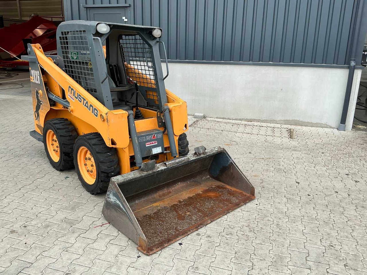 Mustang 2026 - Skid steer loader: picture 4 Mustang 2026 - Skid steer loader: picture 4