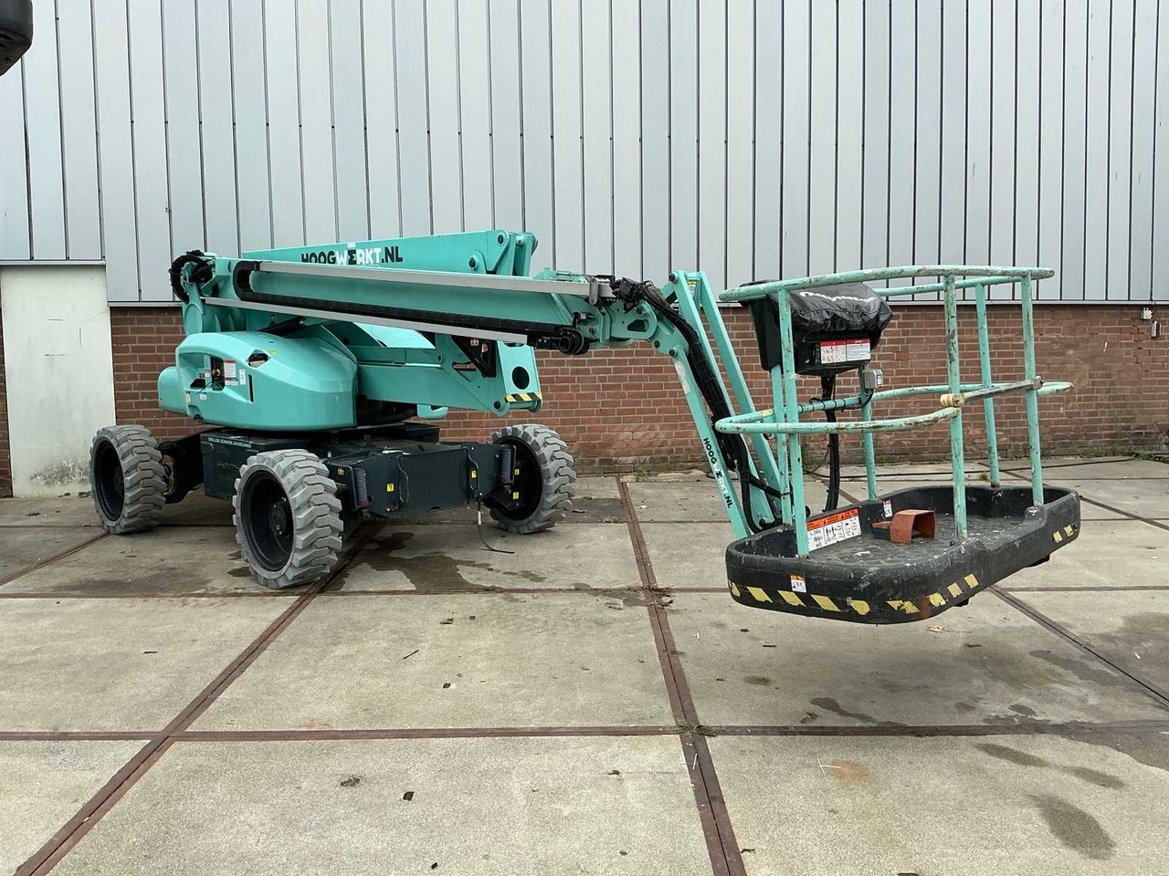 Niftylift HR21 Hybrid 4x4 MK2 - Aerial platform: picture 1 Niftylift HR21 Hybrid 4x4 MK2 - Aerial platform: picture 1