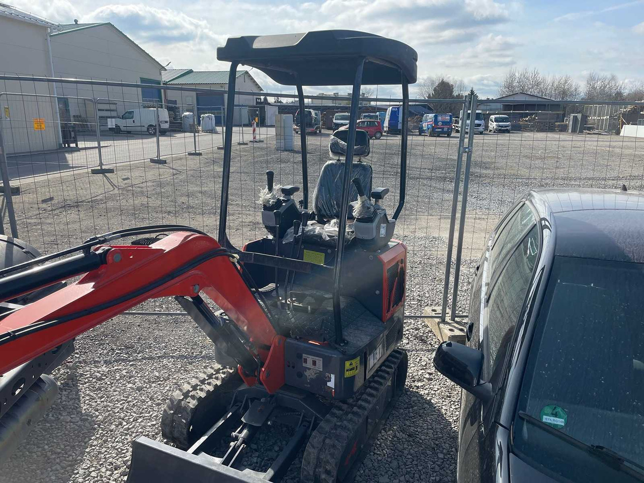 Mini excavator Plus Power HE17: picture 10