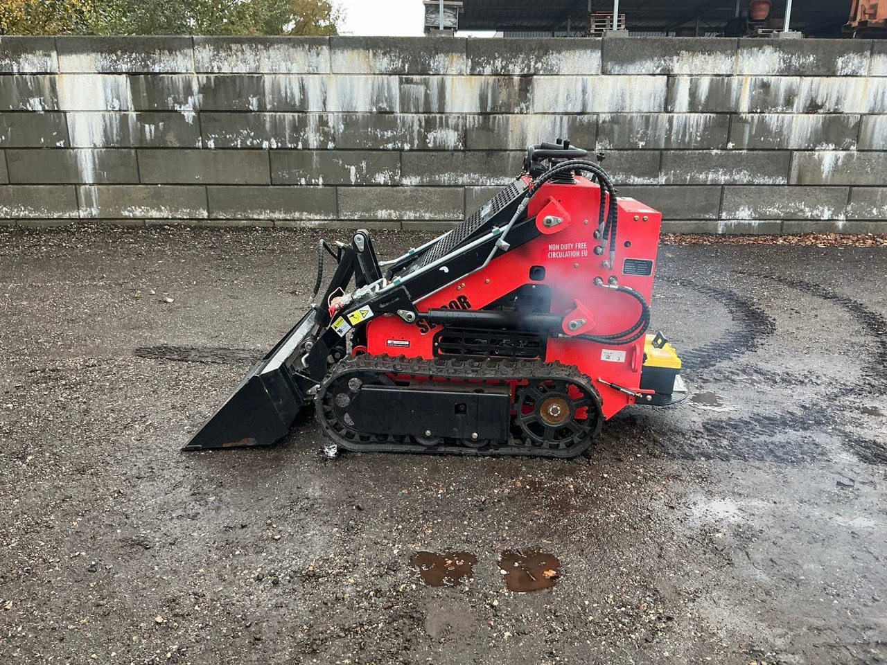 SDLOOL SL380R - Skid steer loader: picture 2 SDLOOL SL380R - Skid steer loader: picture 2