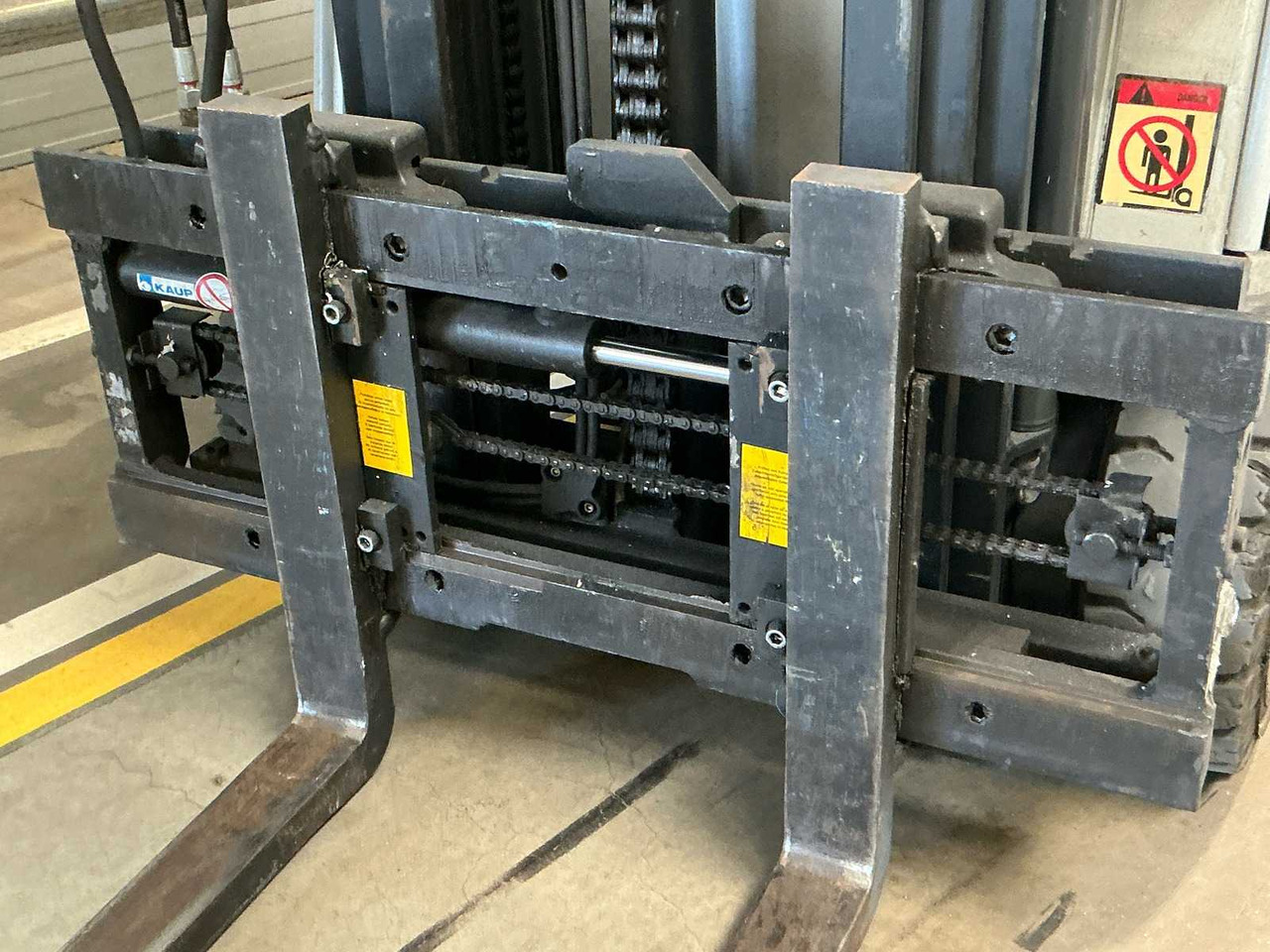 STILL - RX50-15 - FORKLIFT TRUCKS - 2005 - Forklift: picture 5 STILL - RX50-15 - FORKLIFT TRUCKS - 2005 - Forklift: picture 5