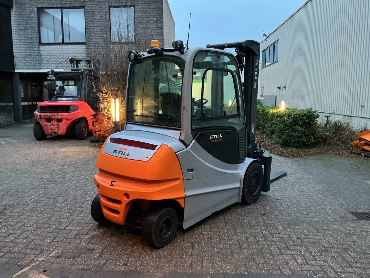 STILL - RX60-40 - FORKLIFT TRUCKS - 2009 - Forklift: picture 5 STILL - RX60-40 - FORKLIFT TRUCKS - 2009 - Forklift: picture 5