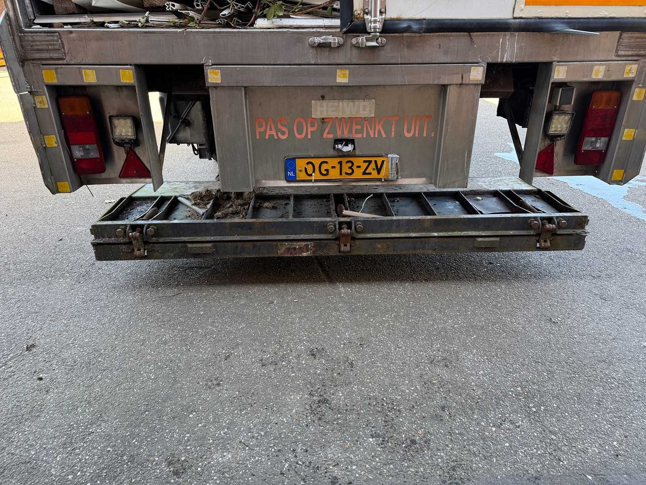 H.T.F. - 2002 - HZP32 - SEMI-TRAILER WITH CLOSED BODY WITH STEERED REAR AXLE, AMA TAIL LIFT 14 METERS OG-13-ZV - Semi-trailer: picture 3 H.T.F. - 2002 - HZP32 - SEMI-TRAILER WITH CLOSED BODY WITH STEERED REAR AXLE, AMA TAIL LIFT 14 METERS OG-13-ZV - Semi-trailer: picture 3