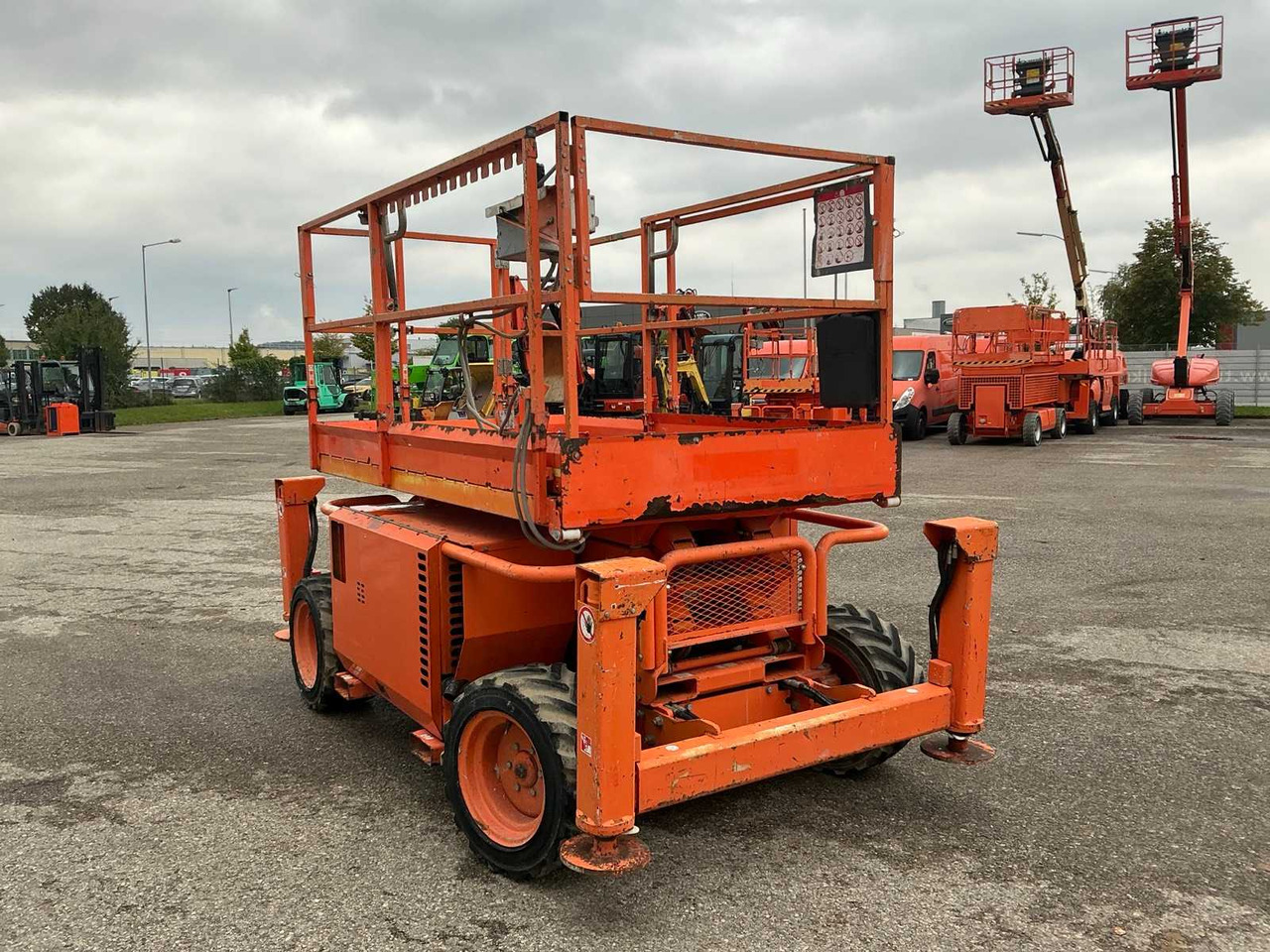 Skyjack SJ 6826RT - Aerial platform: picture 3 Skyjack SJ 6826RT - Aerial platform: picture 3