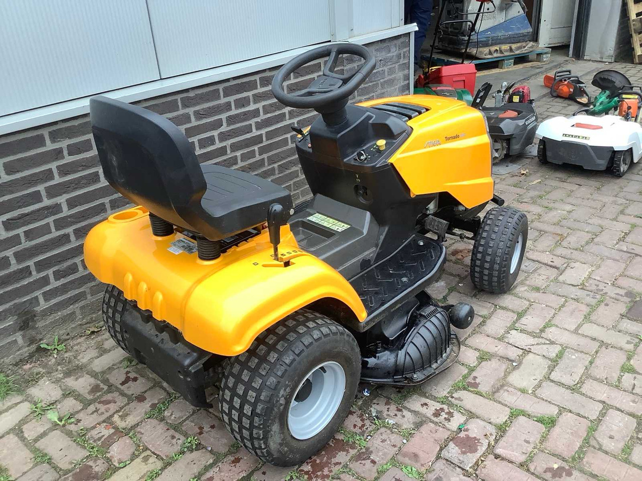 Stiga Tornado 2098 - Garden mower: picture 2 Stiga Tornado 2098 - Garden mower: picture 2
