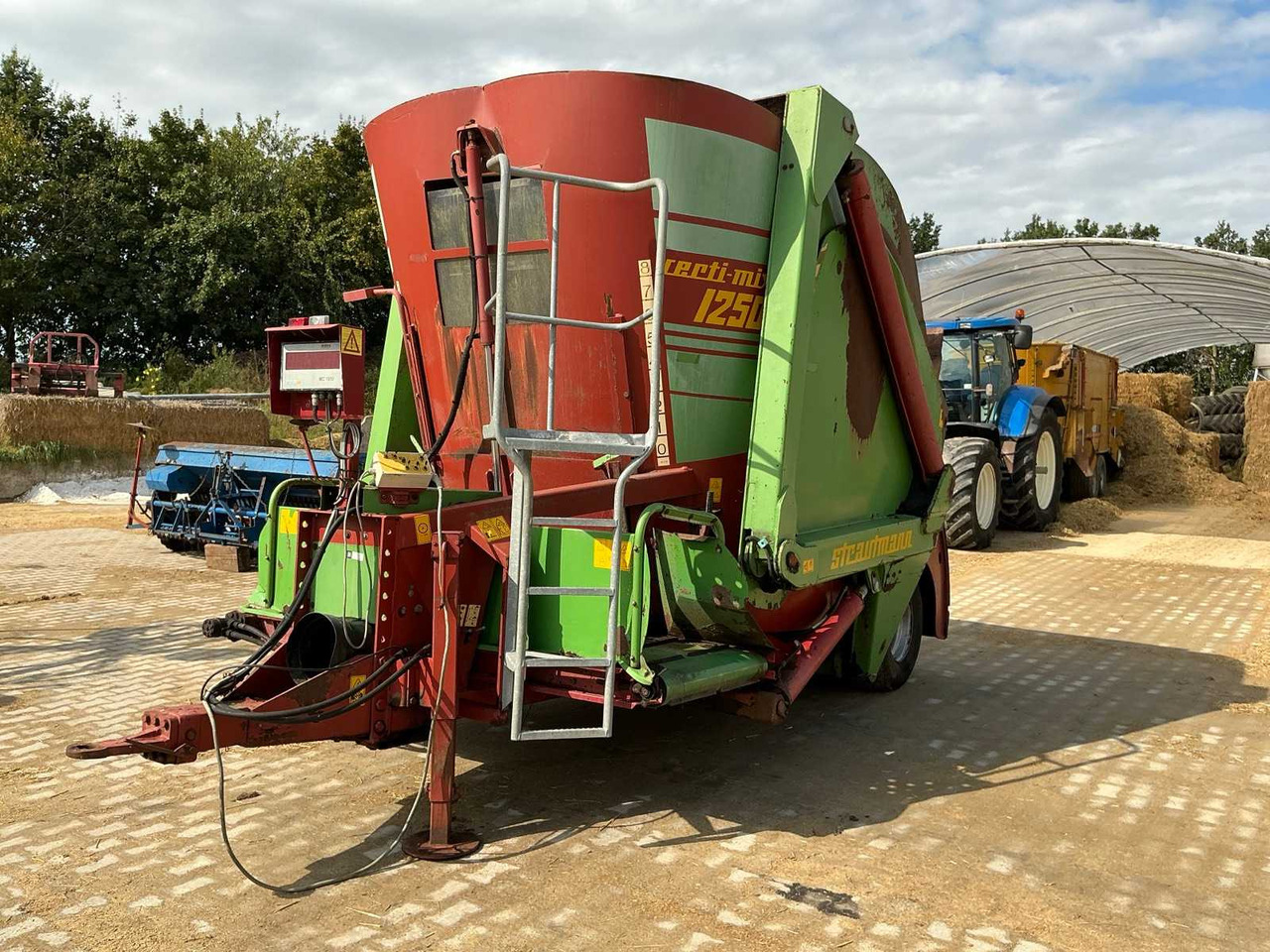 Strautmann 1250Z - Forage mixer wagon: picture 1 Strautmann 1250Z - Forage mixer wagon: picture 1