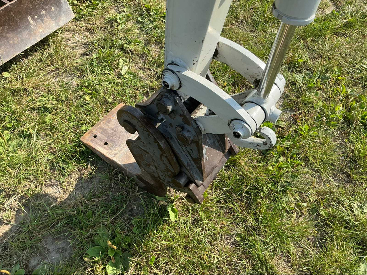 Crawler excavator Takeuchi TB108: picture 28