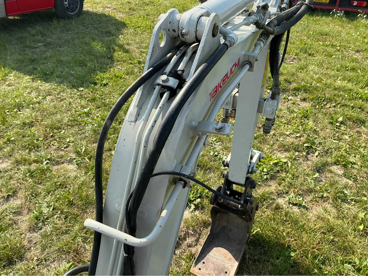Crawler excavator Takeuchi TB108: picture 25