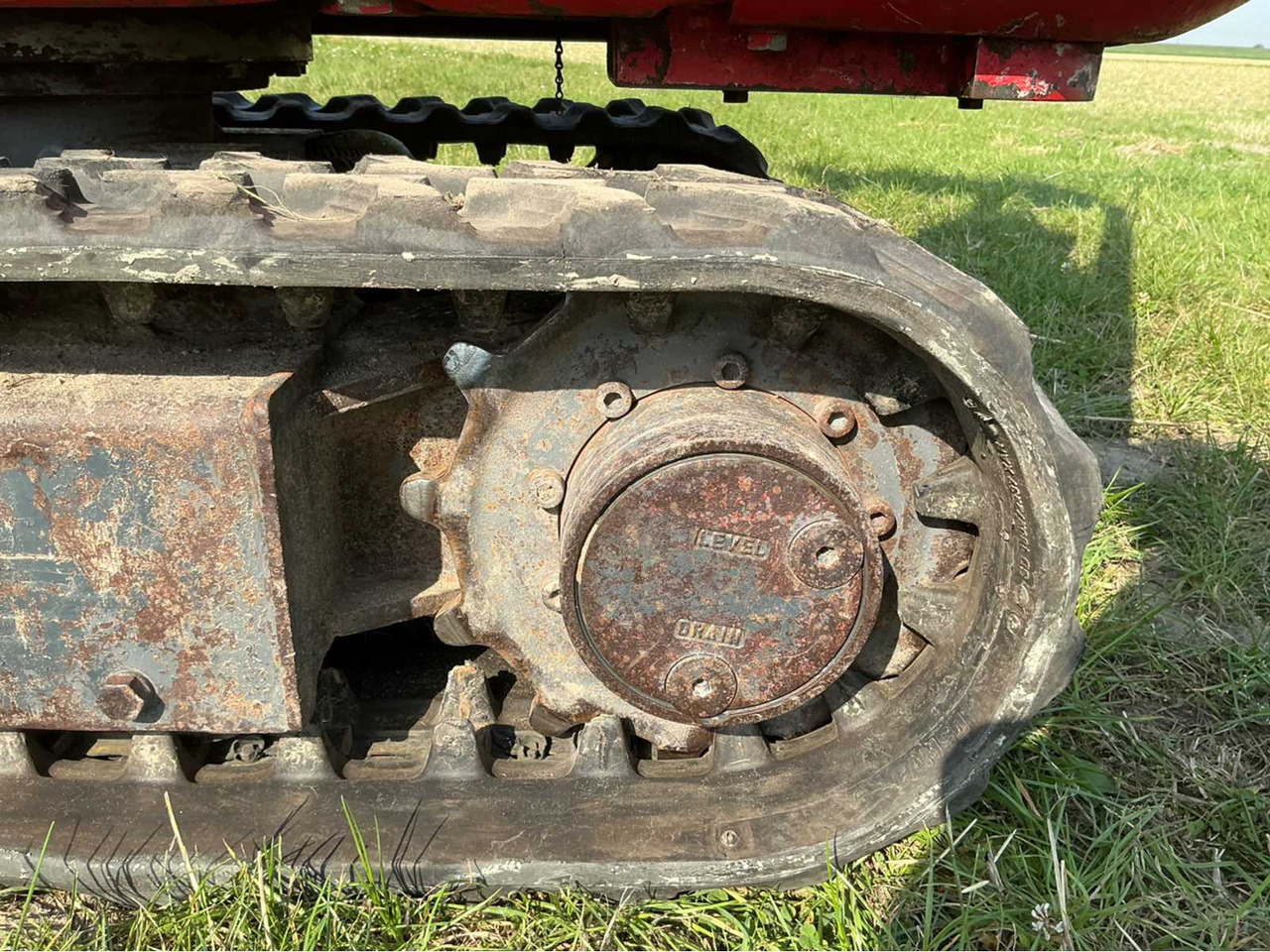 Crawler excavator Takeuchi TB108: picture 14