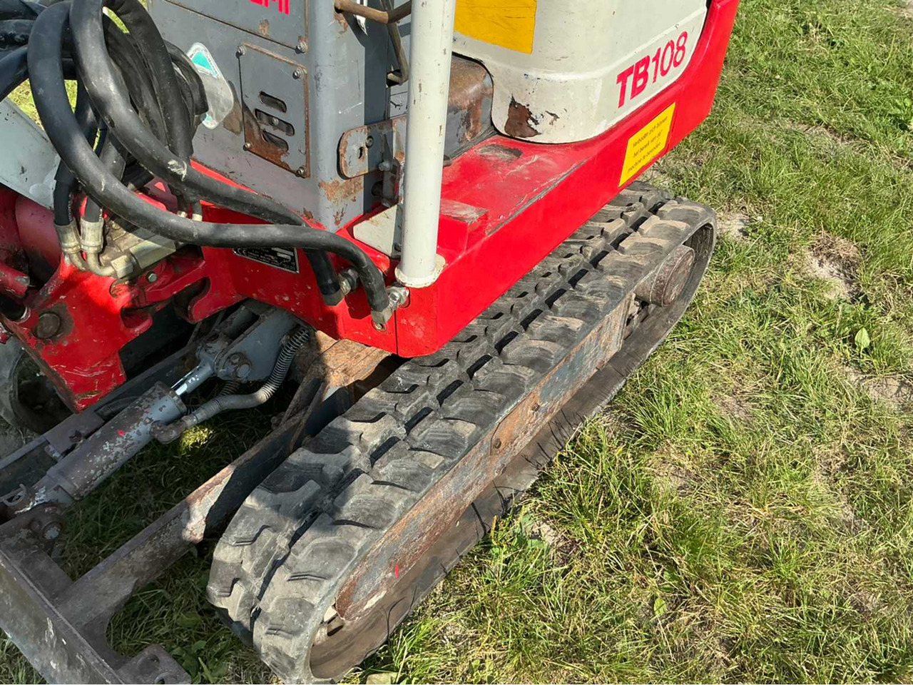 Crawler excavator Takeuchi TB108: picture 13