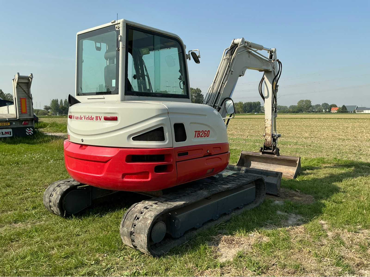 Takeuchi TB260 - Crawler excavator: picture 5 Takeuchi TB260 - Crawler excavator: picture 5