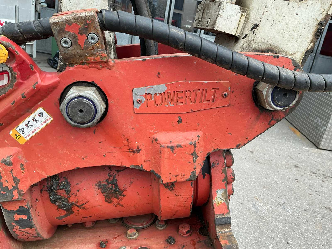 Mini excavator Takeuchi TB290: picture 12