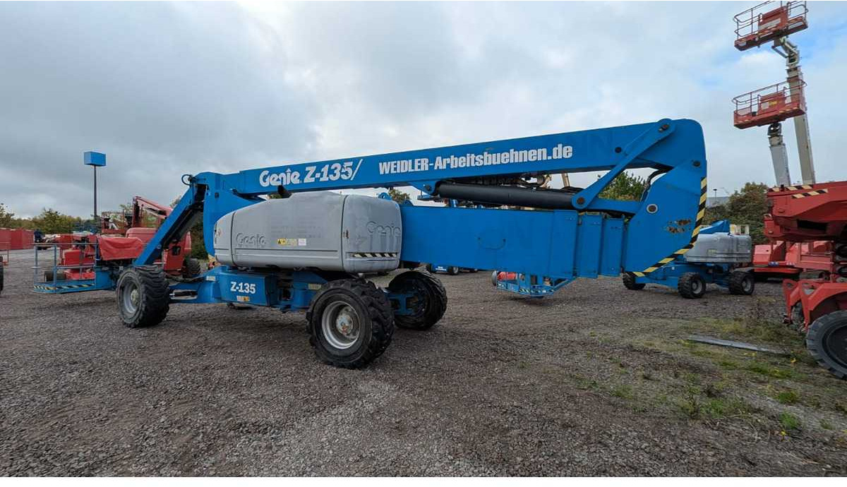 Terex Z135 - Aerial platform: picture 4 Terex Z135 - Aerial platform: picture 4