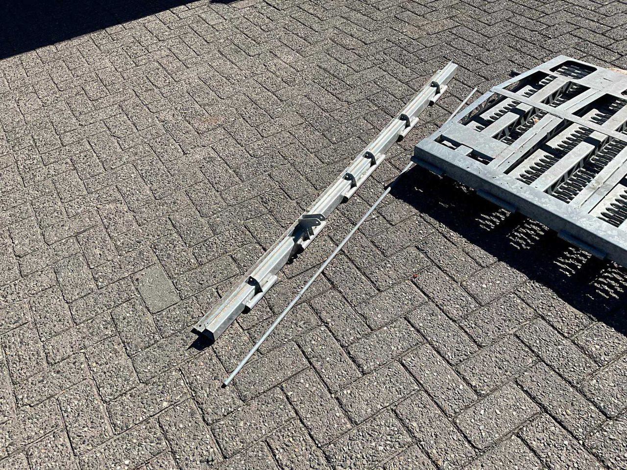 TAILGATE RAMP - Trailer: picture 3 TAILGATE RAMP - Trailer: picture 3