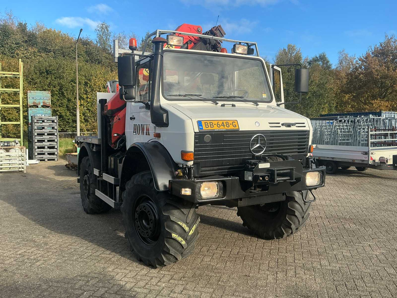 2002 MERCEDES-BENZ UNIMOG U2150L WITH PALFINGER PK 9501 CRANE AND AERIAL PLATFORM - Truck: picture 3 2002 MERCEDES-BENZ UNIMOG U2150L WITH PALFINGER PK 9501 CRANE AND AERIAL PLATFORM - Truck: picture 3