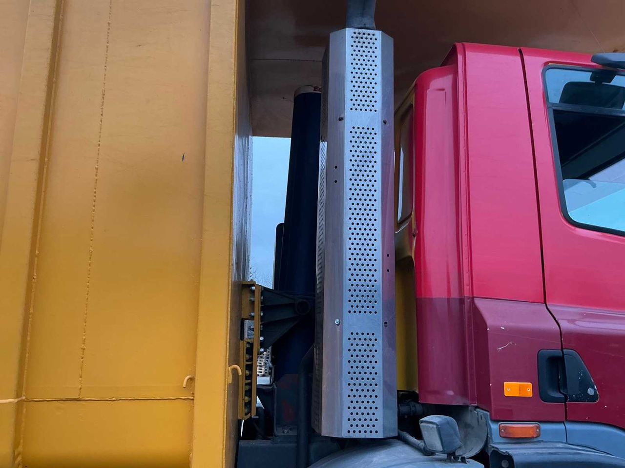 Truck 2005 GINAF GINC 3085 X4446 AGRICULTURAL TRUCK WITH TIPPER: picture 20