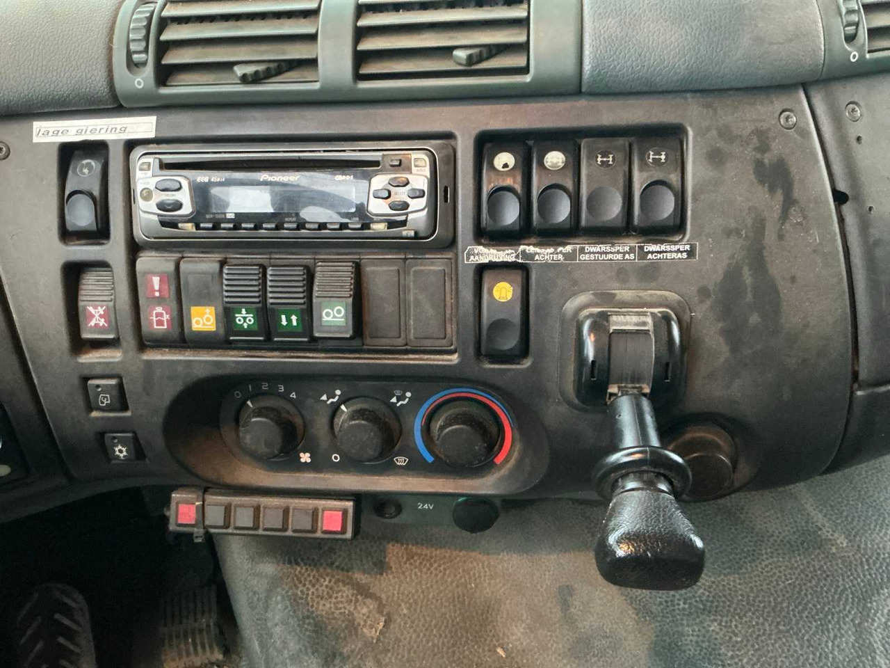 Truck 2005 GINAF GINC 3085 X4446 AGRICULTURAL TRUCK WITH TIPPER: picture 28