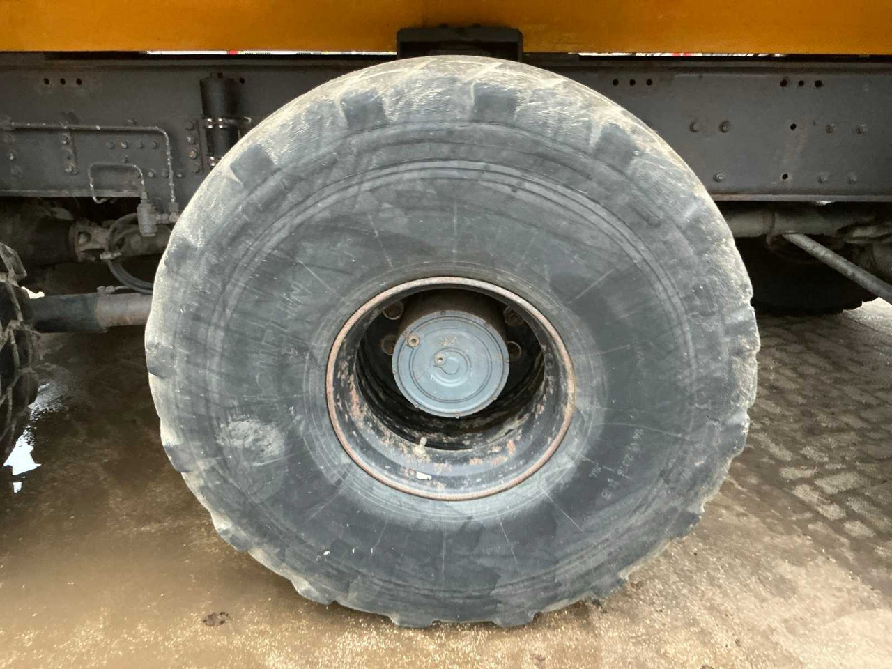 Truck 2005 GINAF GINC 3085 X4446 AGRICULTURAL TRUCK WITH TIPPER: picture 16