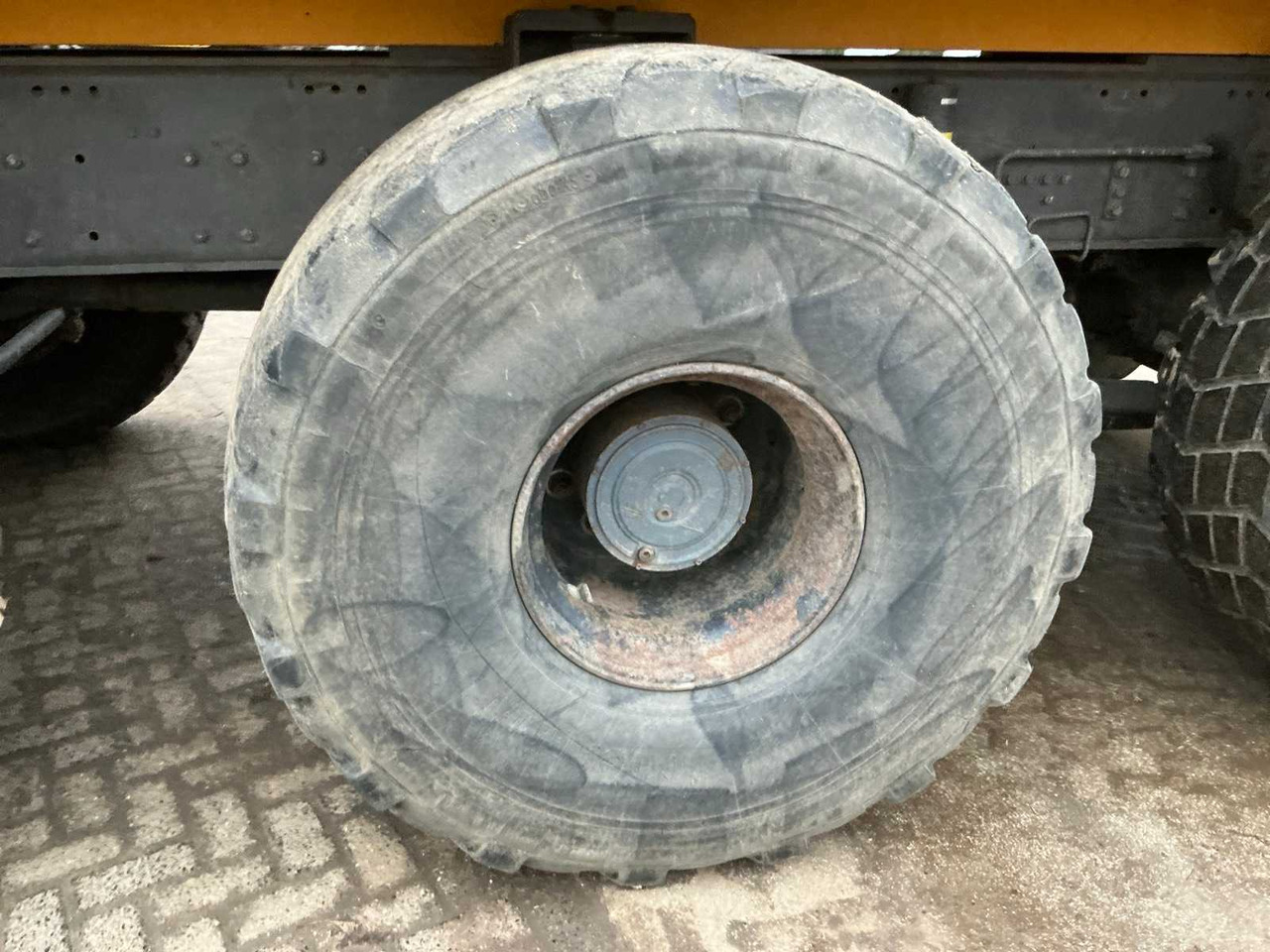 Truck 2005 GINAF GINC 3085 X4446 AGRICULTURAL TRUCK WITH TIPPER: picture 12