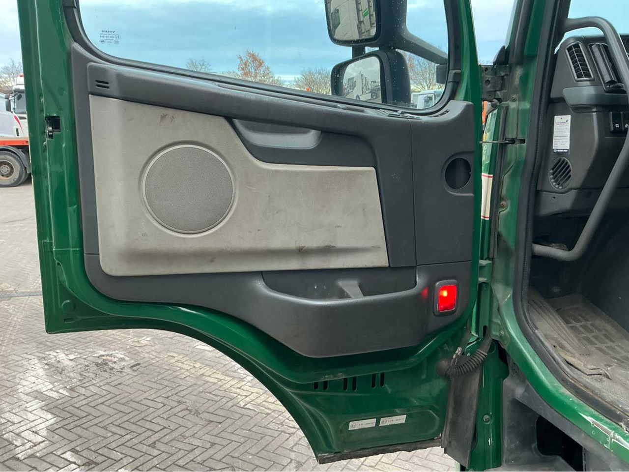 Truck 2007 VOLVO FM 440 TRUCK: picture 15