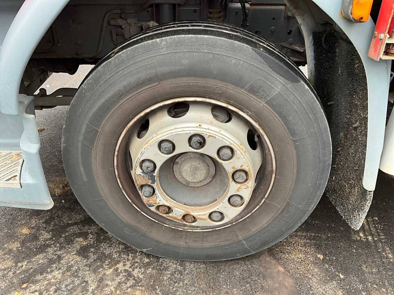 Truck 2010 DAF LF 55.250 - HYDRAULIC TAIL LIFT - 183000KM: picture 9 Truck 2010 DAF LF 55.250 - HYDRAULIC TAIL LIFT - 183000KM: picture 9