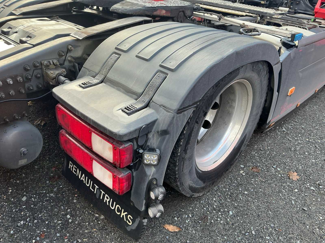 Truck 2017 RENAULT T480 COMFORT THD001 HIGH EDITION TRACTOR RENAULT T480 COMFORT: picture 10 Truck 2017 RENAULT T480 COMFORT THD001 HIGH EDITION TRACTOR RENAULT T480 COMFORT: picture 10