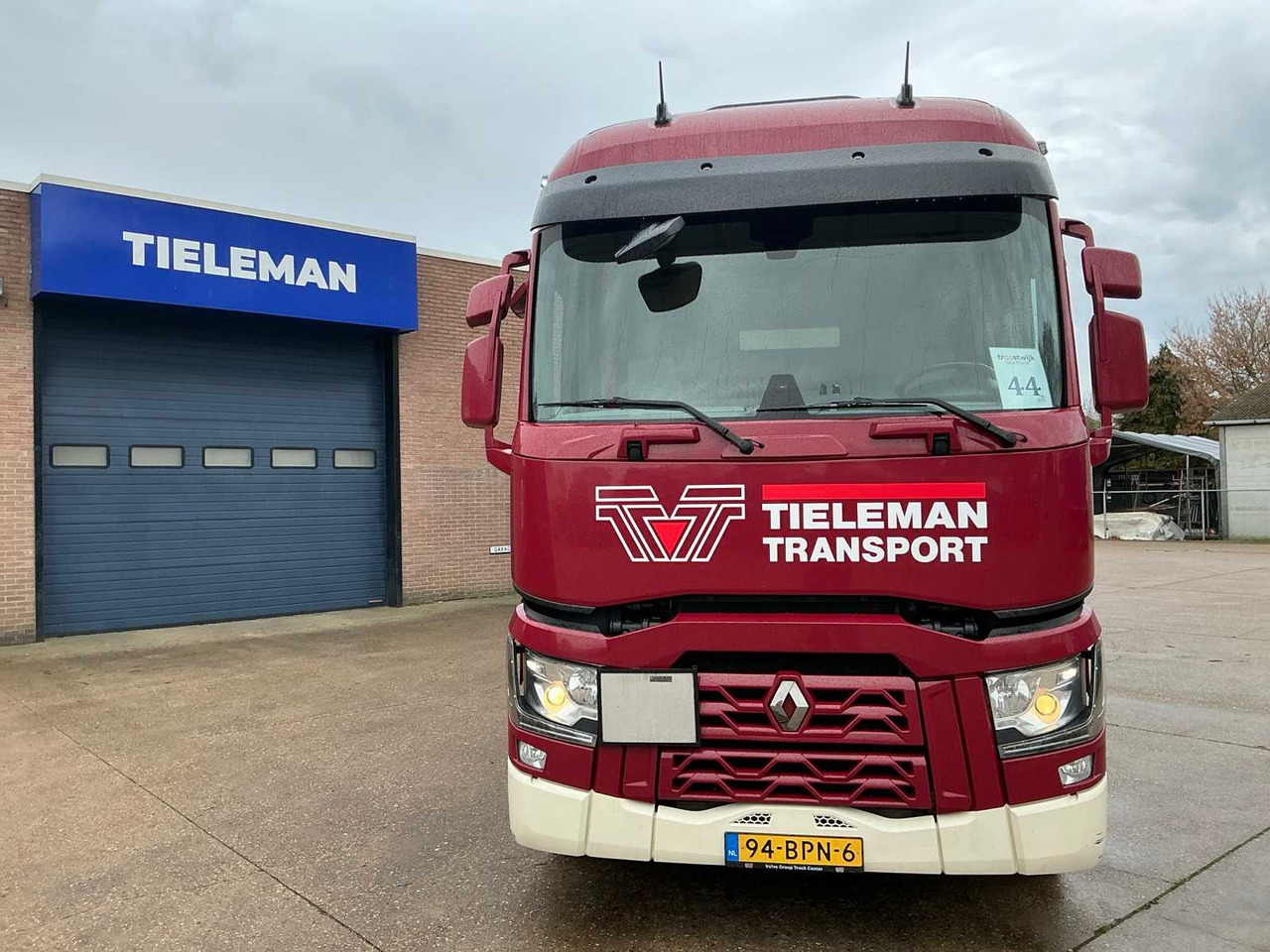 2020 RENAULT T RAILCAR WITH CANOPY BODY - Truck: picture 2 2020 RENAULT T RAILCAR WITH CANOPY BODY - Truck: picture 2