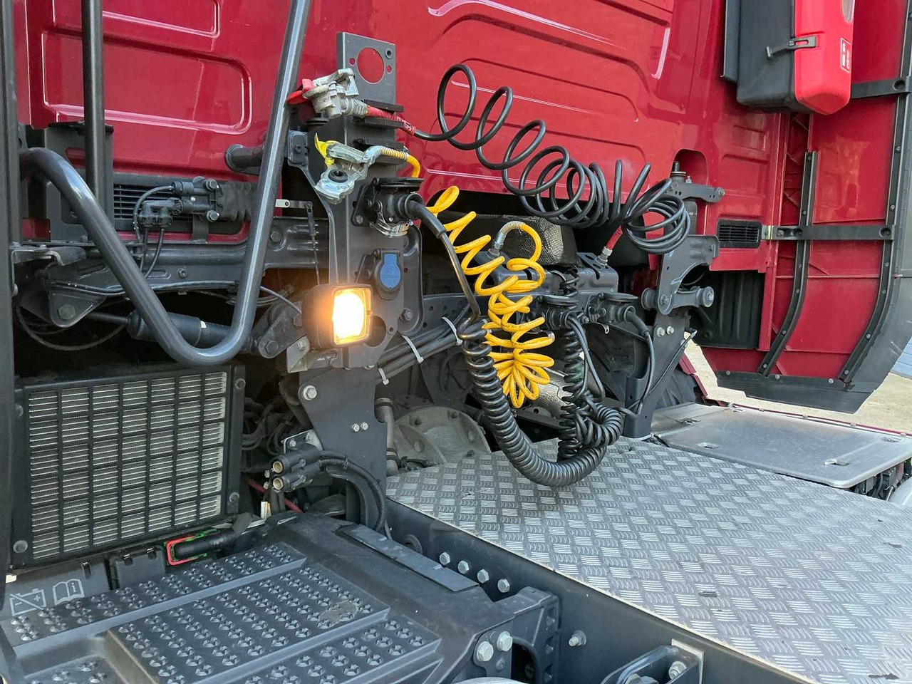 Truck 2023 SCANIA R460 SEMI-TRAILER TRACTOR: picture 13