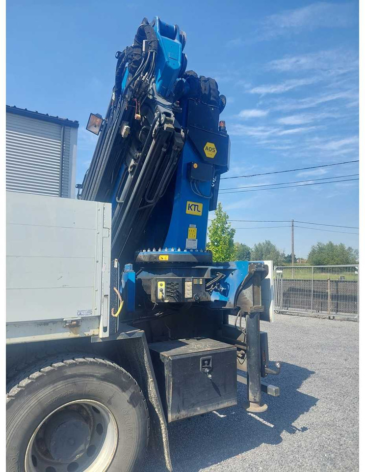 IVECO - TRACTOR - TRUCK - 2009 WITH PALLFINGER CRANE - Truck: picture 3 IVECO - TRACTOR - TRUCK - 2009 WITH PALLFINGER CRANE - Truck: picture 3