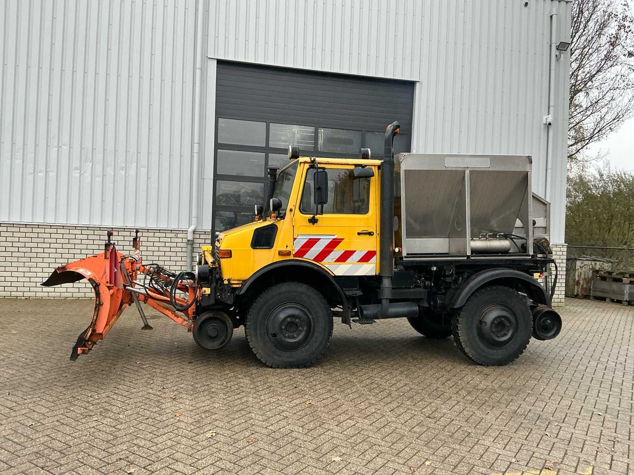 MERCEDES U1400 UNIMOG - Truck: picture 2 MERCEDES U1400 UNIMOG - Truck: picture 2