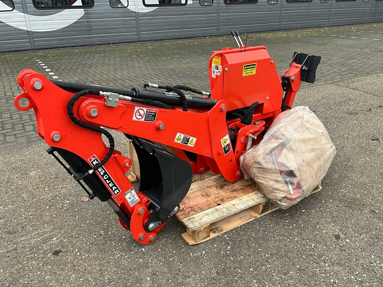 UNUSED AGMA BHM-175 ATTACHMENT STICK - Backhoe loader: picture 1 UNUSED AGMA BHM-175 ATTACHMENT STICK - Backhoe loader: picture 1