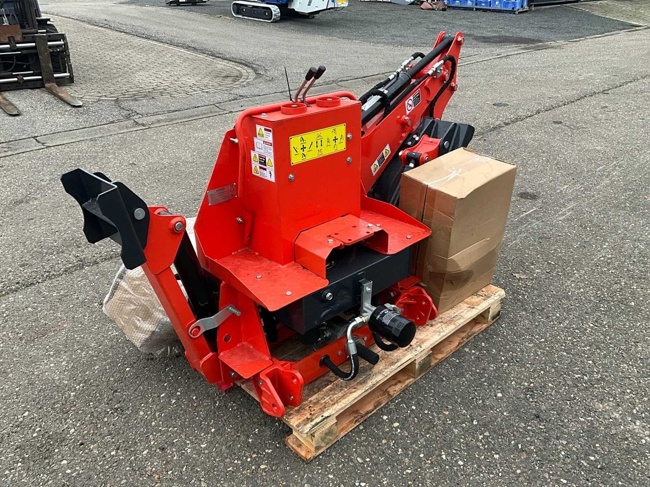 UNUSED AGMA BHM-175 ATTACHMENT STICK - Backhoe loader: picture 5 UNUSED AGMA BHM-175 ATTACHMENT STICK - Backhoe loader: picture 5