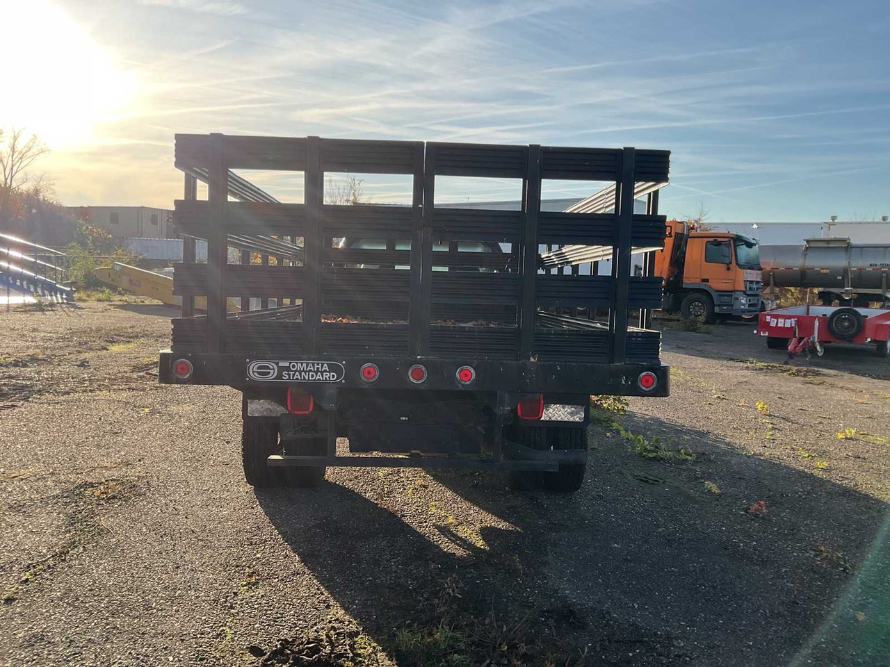 2003 FORD F-350 XL SUPER DUTY STAKE COMMERCIAL VEHICLE - Van: picture 5 2003 FORD F-350 XL SUPER DUTY STAKE COMMERCIAL VEHICLE - Van: picture 5