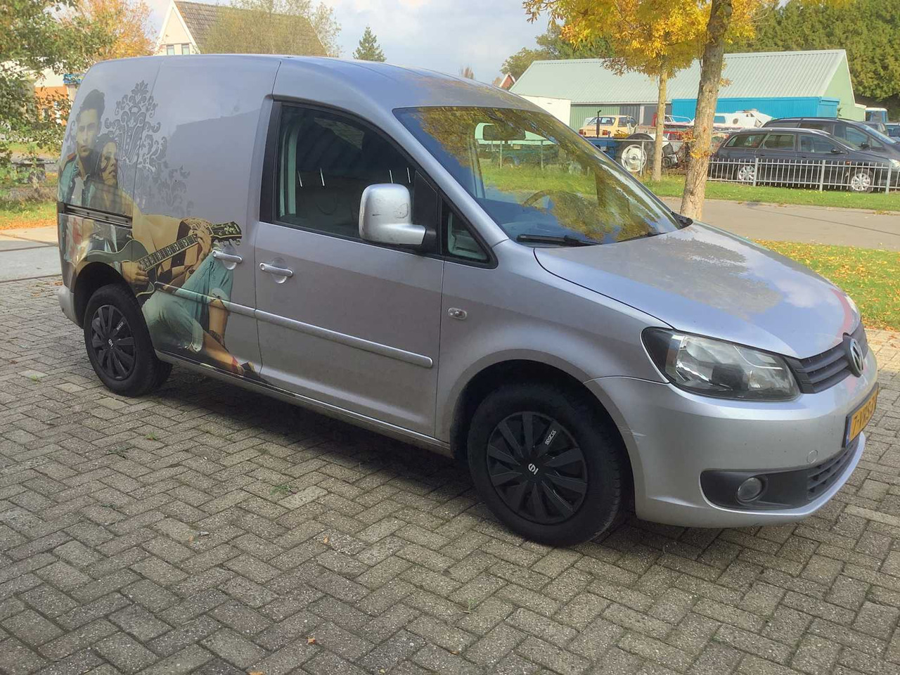 2011 VOLKSWAGEN CADDY 1.6 TDI BMT COMMERCIAL VEHICLE - Van: picture 3 2011 VOLKSWAGEN CADDY 1.6 TDI BMT COMMERCIAL VEHICLE - Van: picture 3