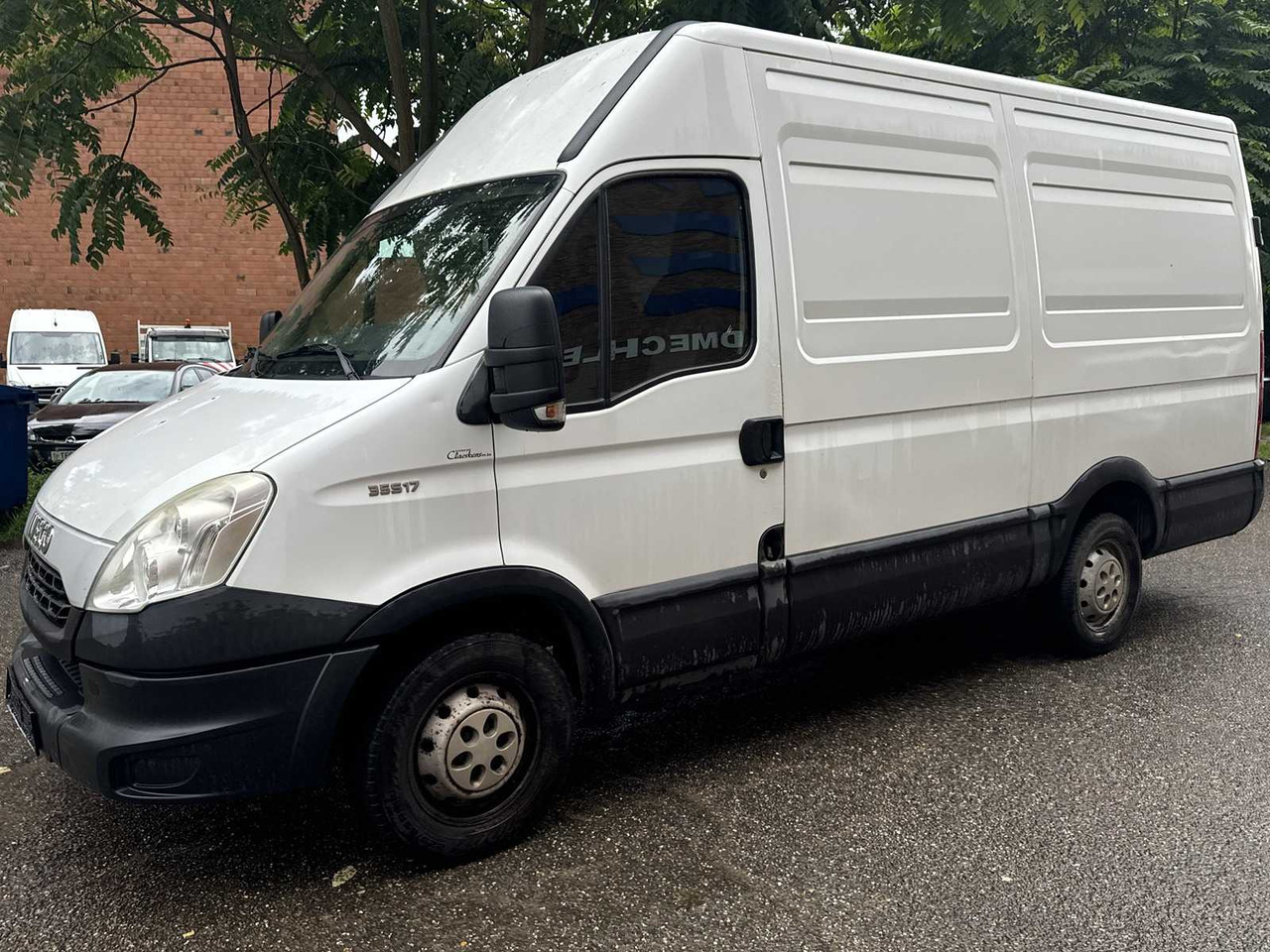 2012 IVECO DAILY 35S17 3.0D - Van: picture 2 2012 IVECO DAILY 35S17 3.0D - Van: picture 2