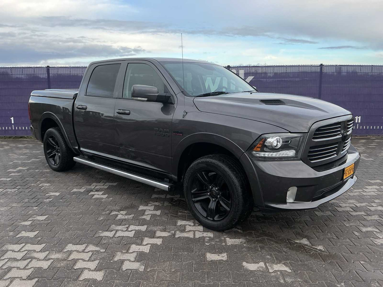 2013 - DODGE - RAM 1500 - 5.7 V8 4X4 QC 6'4 - COMMERCIAL VEHICLE - Van: picture 2 2013 - DODGE - RAM 1500 - 5.7 V8 4X4 QC 6'4 - COMMERCIAL VEHICLE - Van: picture 2
